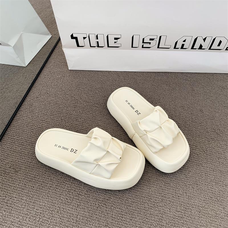 Cool Slippers Women's Summer Wear 2025 New Thick-soled Casual Beach Sandals Fashionable Women's Non-slip One-word Drag for Pregnant Women