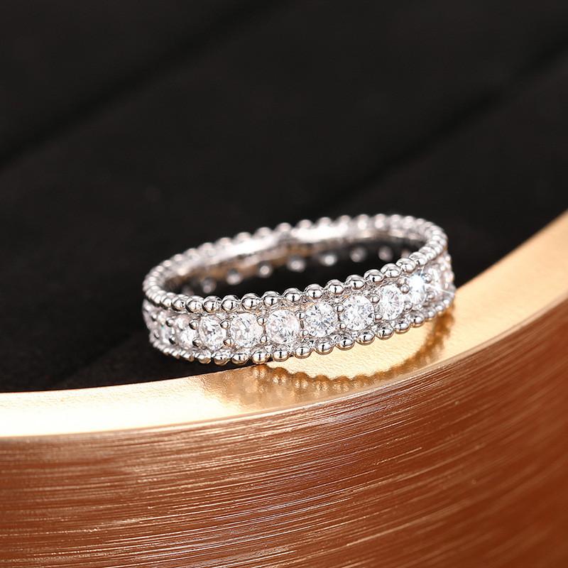 Sterling  Simple Rings for Women Shiny Single Row Cubic Zirconia Exquisite Finger Ring Charms Party Jewelry Gifts