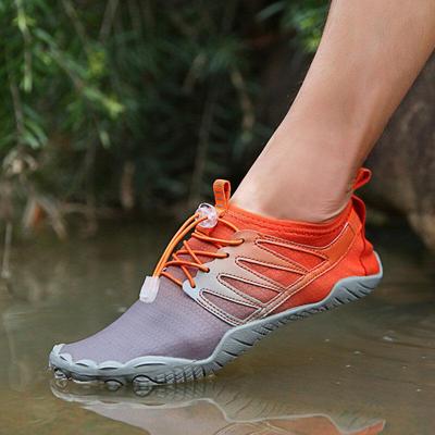 Scarpe da scoglio da uomo Scarpe da ginnastica estive da uomo Scarpe da drenaggio ad asciugatura rapida Scarpe da spiaggia antiscivolo Piedi nudi Spiaggia da guado Scarpe da sub