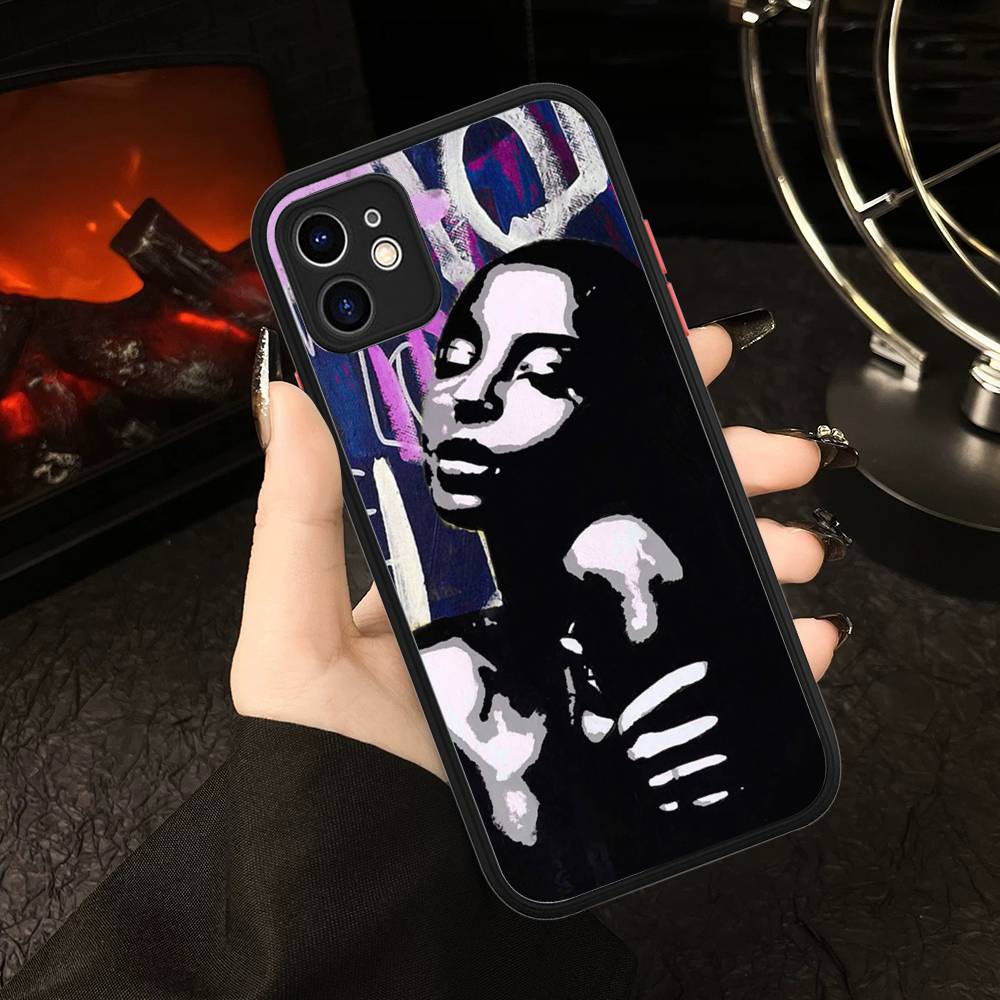 Singer Sade Adu Phone Case For IPhone 13 12 X XS MAX Pro Max 16 15 11 14 Pro Max Shockproof Matte Cover
