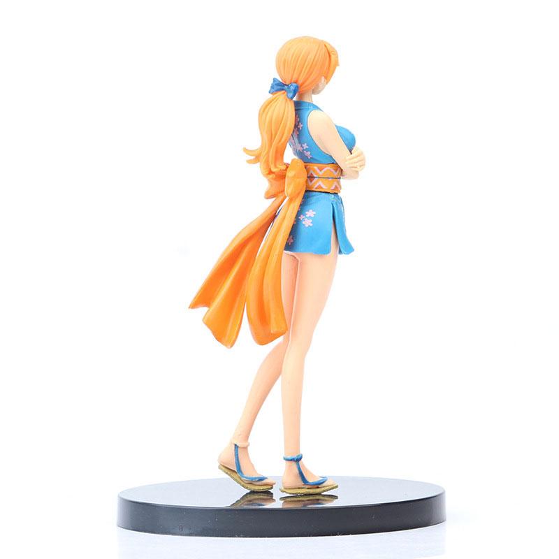 Figur One Piece Nami 17cm