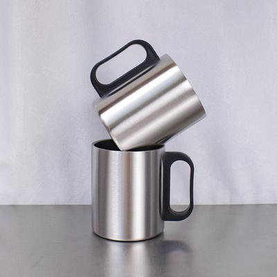 Doppelwandiger Griff Edelstahl Freizeitbecher Kaffeetasse Tragbar Outdoor Camping Wasserbecher Becher Plastikgriff Tasse