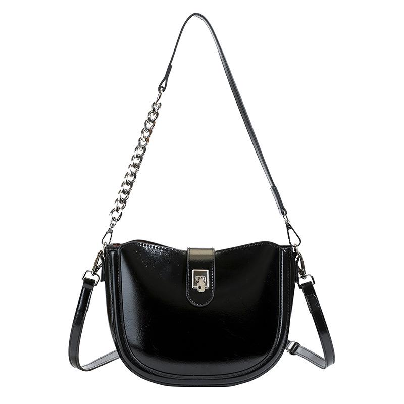 

Женская седельная сумка большой вместимости: Универсальная, Текстура высокого класса, Сумка через плечо и под руку на одно плечо чёрный