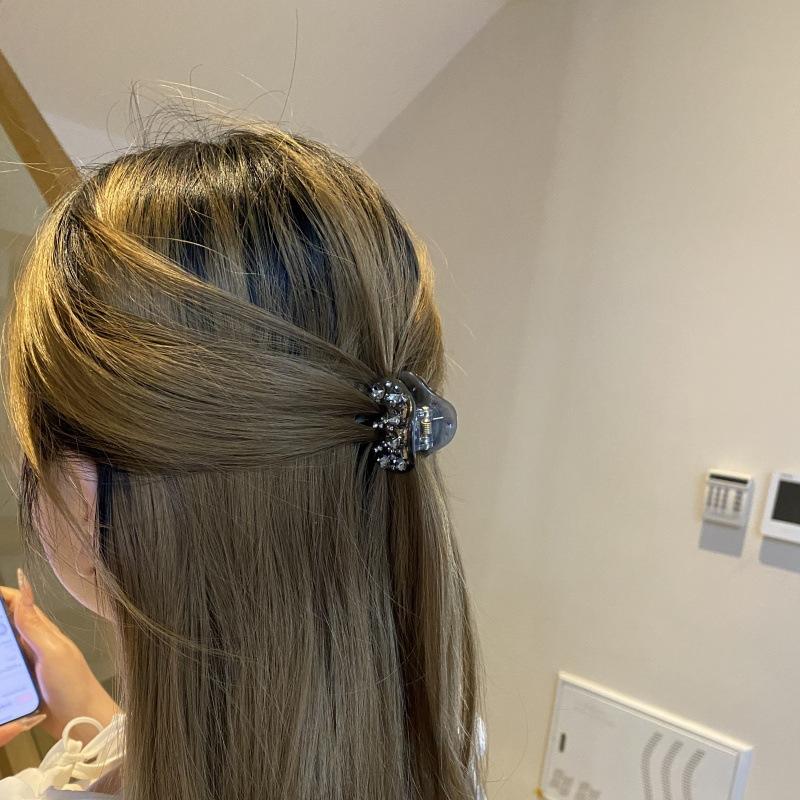 Elegant Crystal-Encrusted Mini Hair Clip for Women