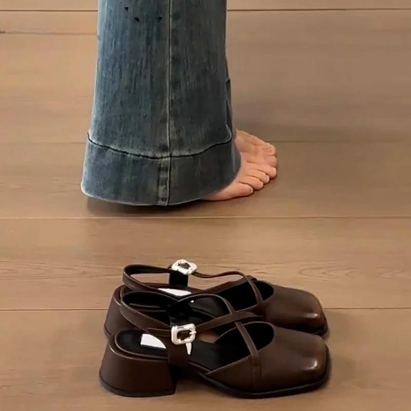 Mote Dames Mellomhælede Pumps Designer Dames Mary Jane Sko Mote Kryssspenne Singbacks Sko 2025 Vår Dame Tykkhælede Sko