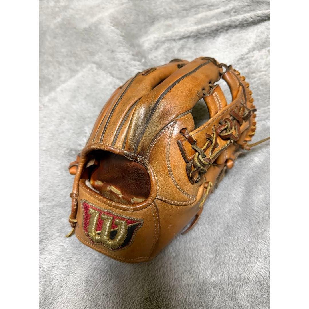 Used Wilson Softball Gloves for Infielders Wilson