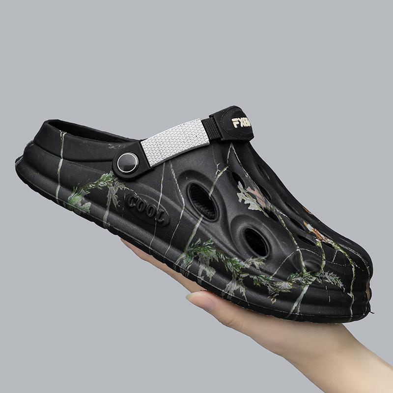 Fashion Summer Men Hole Shoes Clogs Fashion Garden Shoes Comfortable Soft Sole Outdoor Slippers Indoor Men's and Women's Beach Shoes