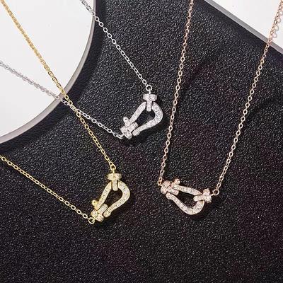18K Gold Plated Rhinestone Horseshoe Pendant Necklace - Trendy Women's Clavicle Chain