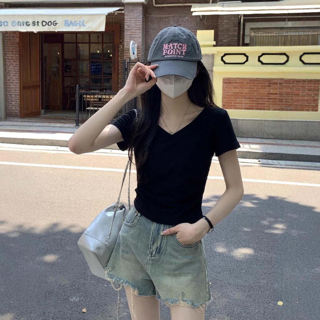 Short-sleeved T-shirt women's summer new Korean version slim and thin versatile v-neck design sense solid color front shoulder top trendy