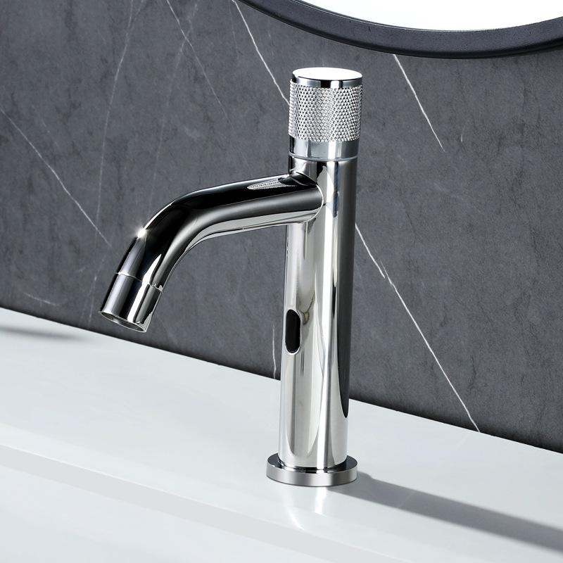 Brass Intelligent Automatic Sensor Bathroom Basin Faucets Hot Cold Water Intelligent Sink Faucet Deck Mount Washing Crane