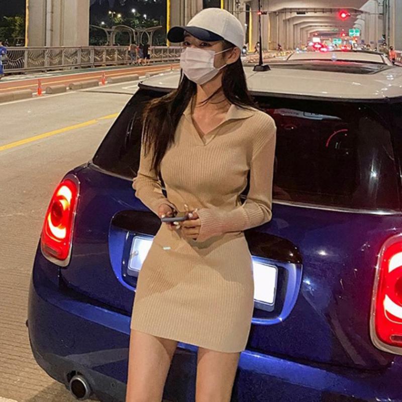 

Осеннее новое женское трикотажное платье с воротником поло и длинным рукавом, винтажное элегантное облегающее зимнее базовое платье-свитер, женское повседневное черное платье с высокой талией 25967 One Size хаки