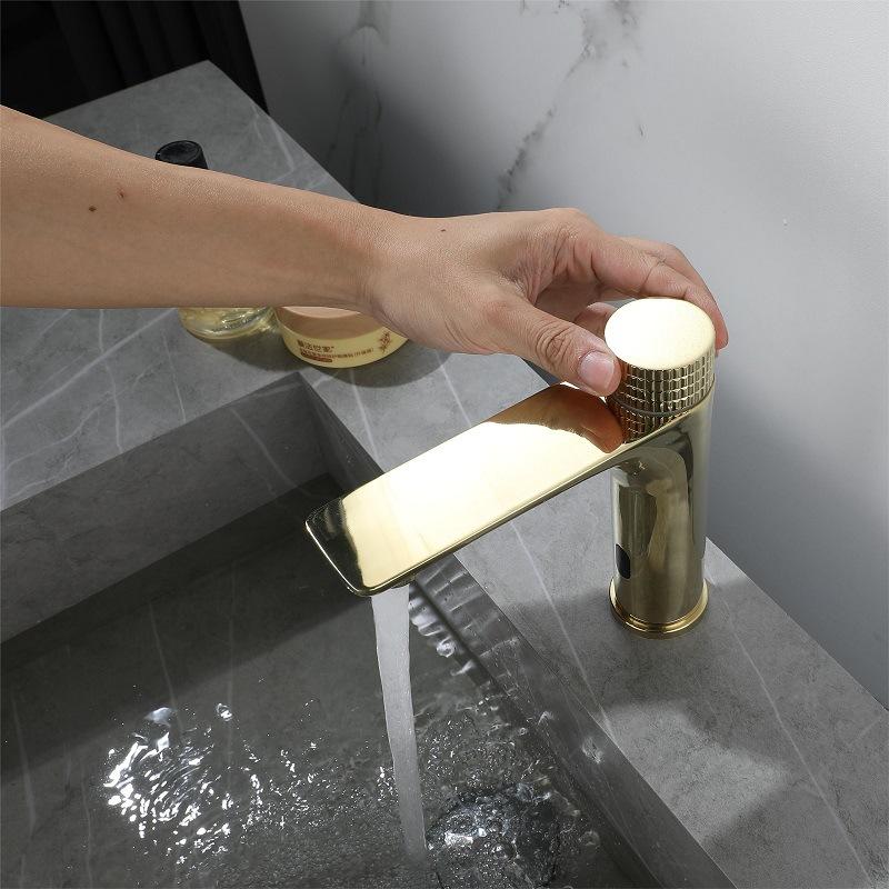 Messing Smart Sensor Badezimmer Waschtischarmatur Deckmontiert Kalt- und Warmwasser-Mischer Waschtischarmatur Kran Infrarot-Sensor