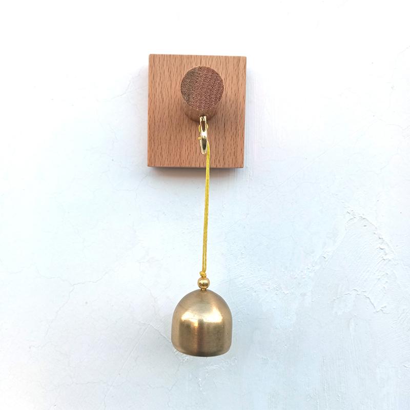 

Cat Doorbell DIY Wind Chime Kit Solid Wood Refrigerator Magnet with Pure Copper Hanging Ornaments