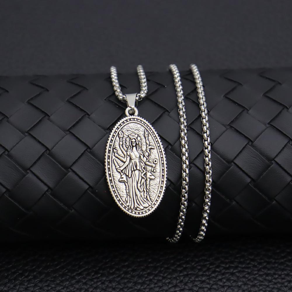 Collar con Colgante Unisex Laberinto de la Luna de la Diosa Hécate: Estilo Streetwear Versátil Europeo-Americano