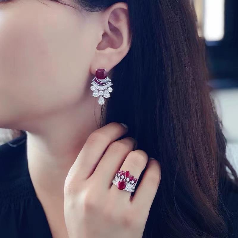 High Jewelry Pigeon Blood Ruby Crown Ring & 18k Gold-Plated Gemstone Stud Earrings - Luxurious Haute Couture