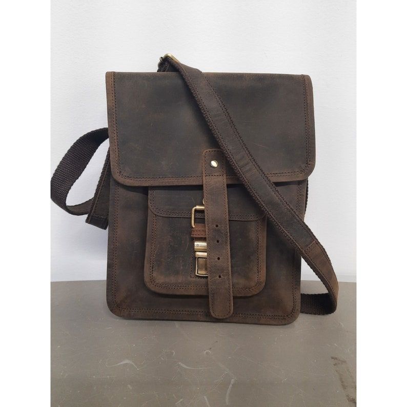 Leather Sturdy Leather Satchel iPad Messenger Bag for Men and Women