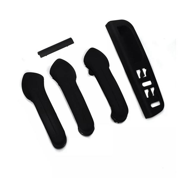 

Set of VW Parts: 3B1867171E, 1J1867179A, 3B0867175, 1J0867172 none