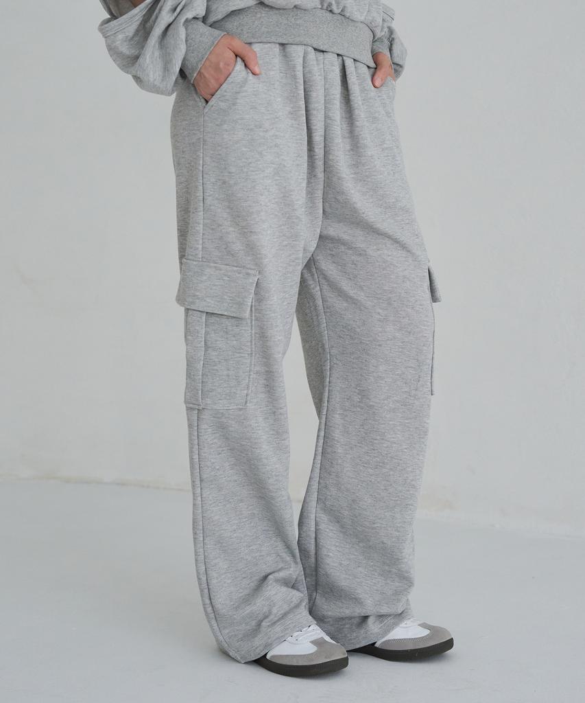 5OML Single-Pleat Wide Cargo Sweatpants (Oatmeal)