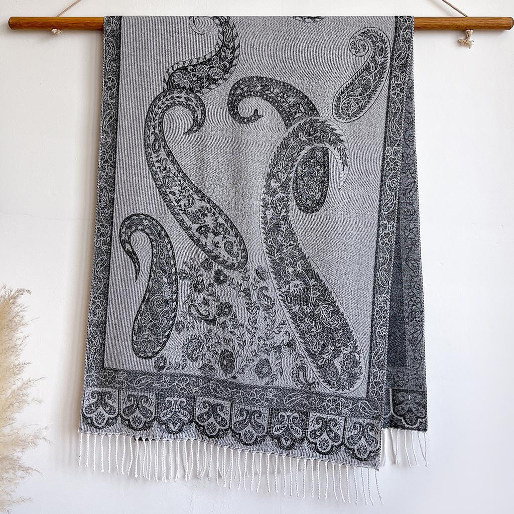 Retro Cashew Jacquard Imitation Cashmere Jacquard Shawl Women'S, Flowers Are Specially Designed For Thick And Warm Outfits