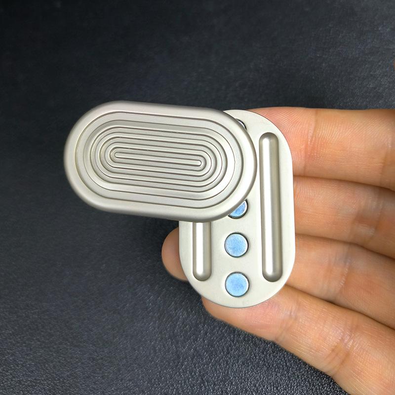

Rotating Magnetic Push Card Slider Pushing Plate Edc Metal Fingertip Gyro Tactile Fidgeting Plaything Stress Ease Counter Anxiety Adult