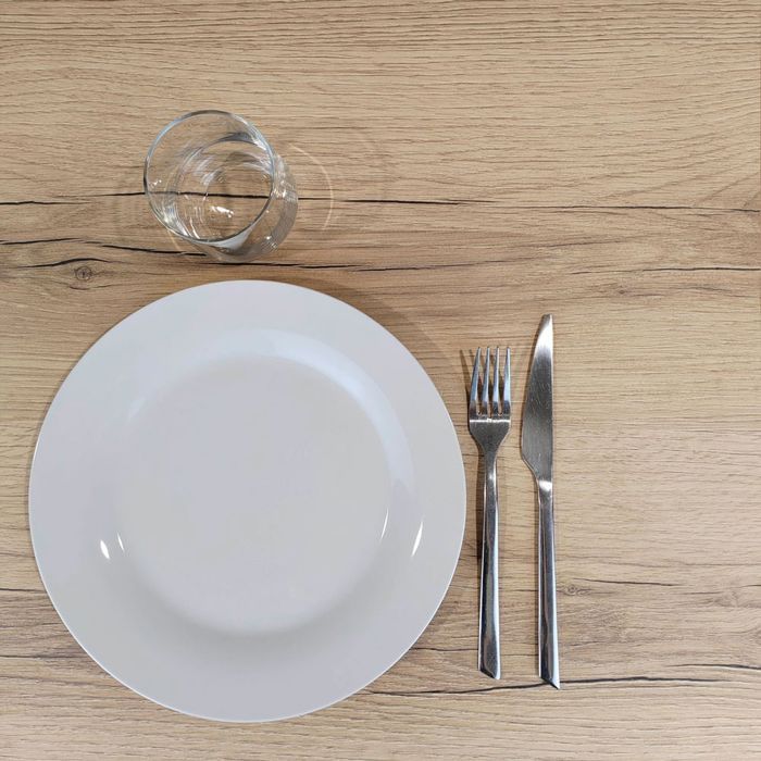 Table 70 x 70 cm - modèle Milan chêne delano