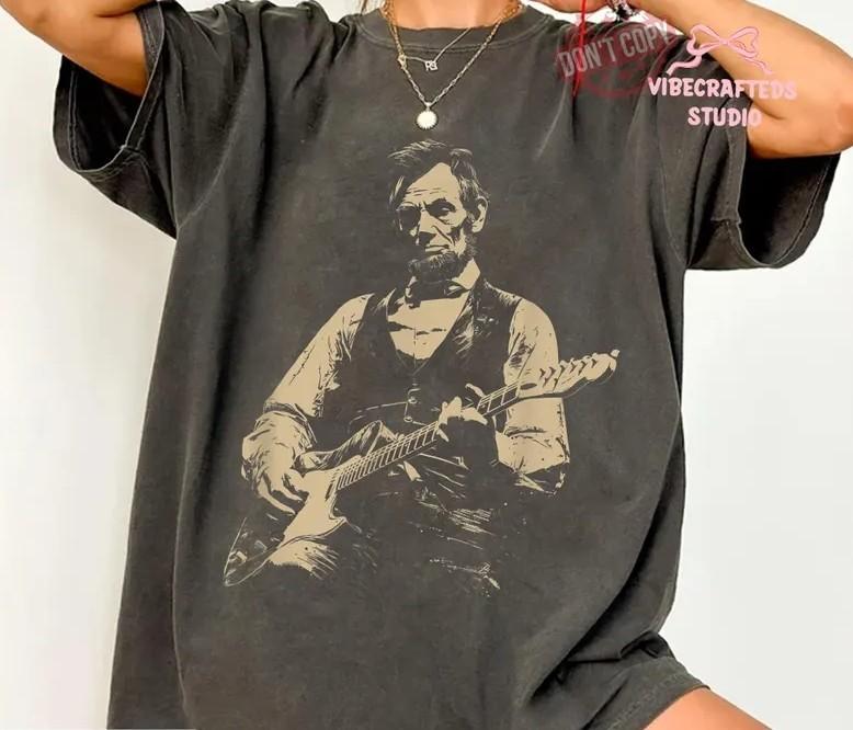 President Abraham Lincoln Playing Guitar Abe Lincoln Funny Shirt AN70698 M