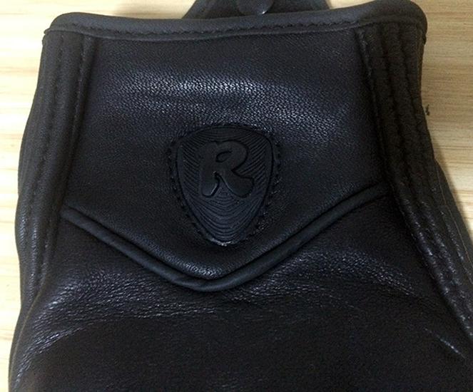 RW 1701 Knight Racing Gear: Breathable, Wear-Resistant Off-Road Motorcycle Gloves with Protective Shell.