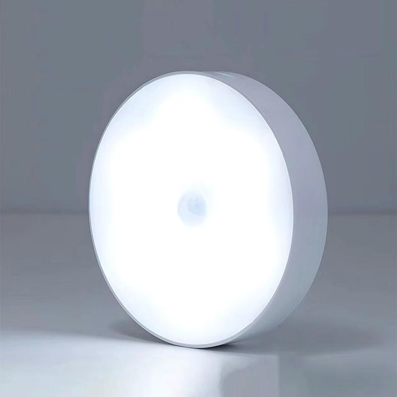 Motion Sensor LED Nachtlicht USB Aufladbare Nacht Lampe Für Küche Schrank Garderobe Lampe Treppe Drahtlose Schrank Licht