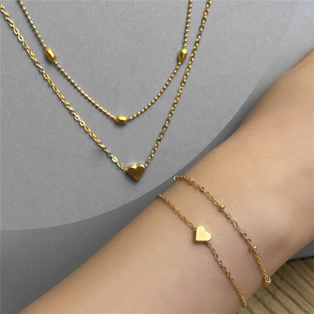 17KM Punk Gold Multilayered Necklace for Women Vintage Silver Color Geometric Round Pendant Necklaces Butterfly Choker Jewelry