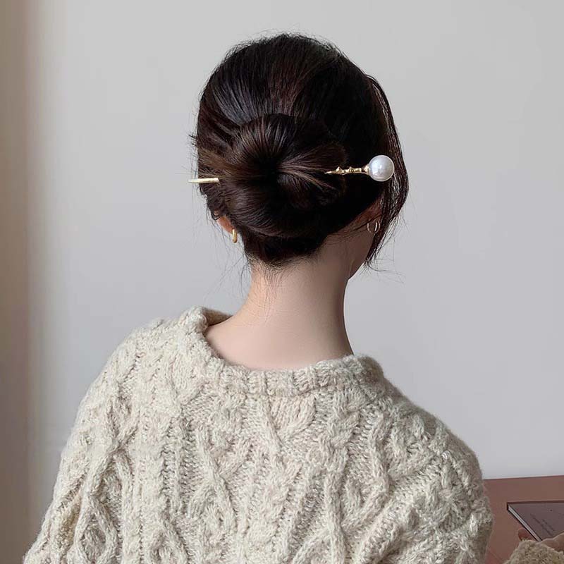 New Chinese Style Pearl Hair Sticks for Women Fashion Metal Thorn Texture Chopsticks Hairpins Bun Styling Tools Hair Accessories