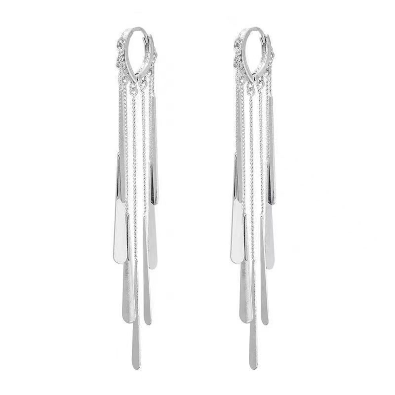 Cold Wind Exaggerated Water Drop Long Fringed Earrings Women'S Niche Temperament Design Sense Advanced Stud Earrings Thin Earrings