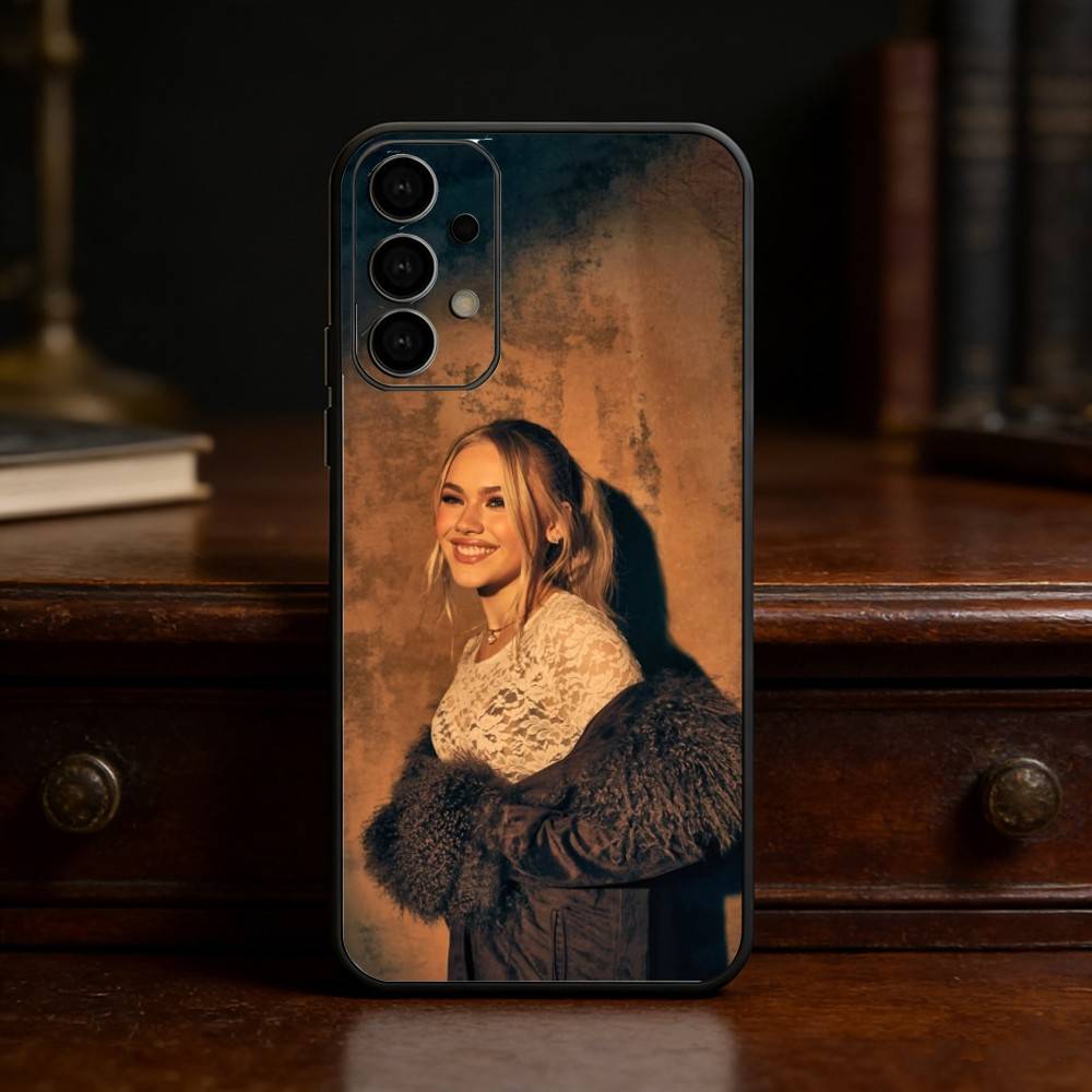 F-Freya Skye Singer Phone Case For Samsung S25,24,23,22,30,21,10,9,Ultra,Plus,Lite Soft Black Case