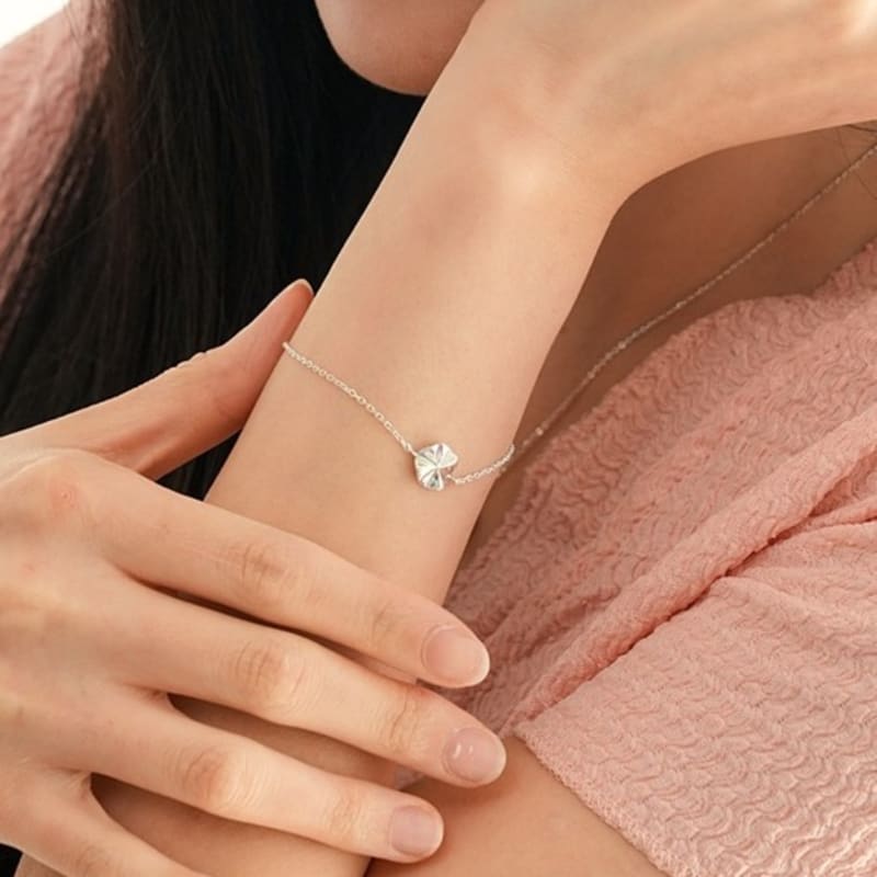 BELLOOGGI Circle wave bracelet