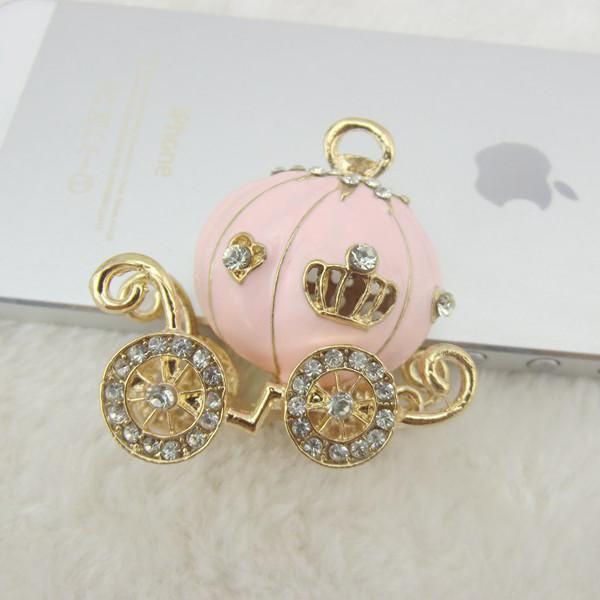 Colorful Unisex Key Chain Pumpkin Carriage Car Key Crystal Pendant For Every Occasion