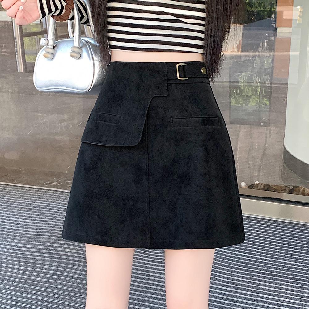 Women's High-Waisted Suede Plush Mini Skirt - Irregular A-Line Design for Autumn/Winter 2025
