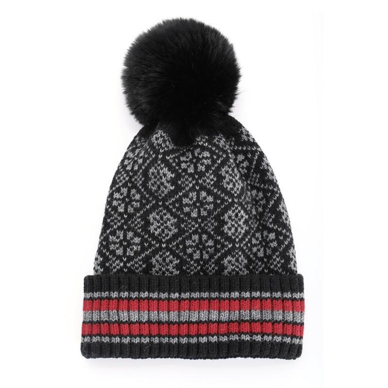 Windproof Striped Jacquard Y2K Winter Hat Unisex Knitted Beanies Custom Travel 100% Acrylic Common