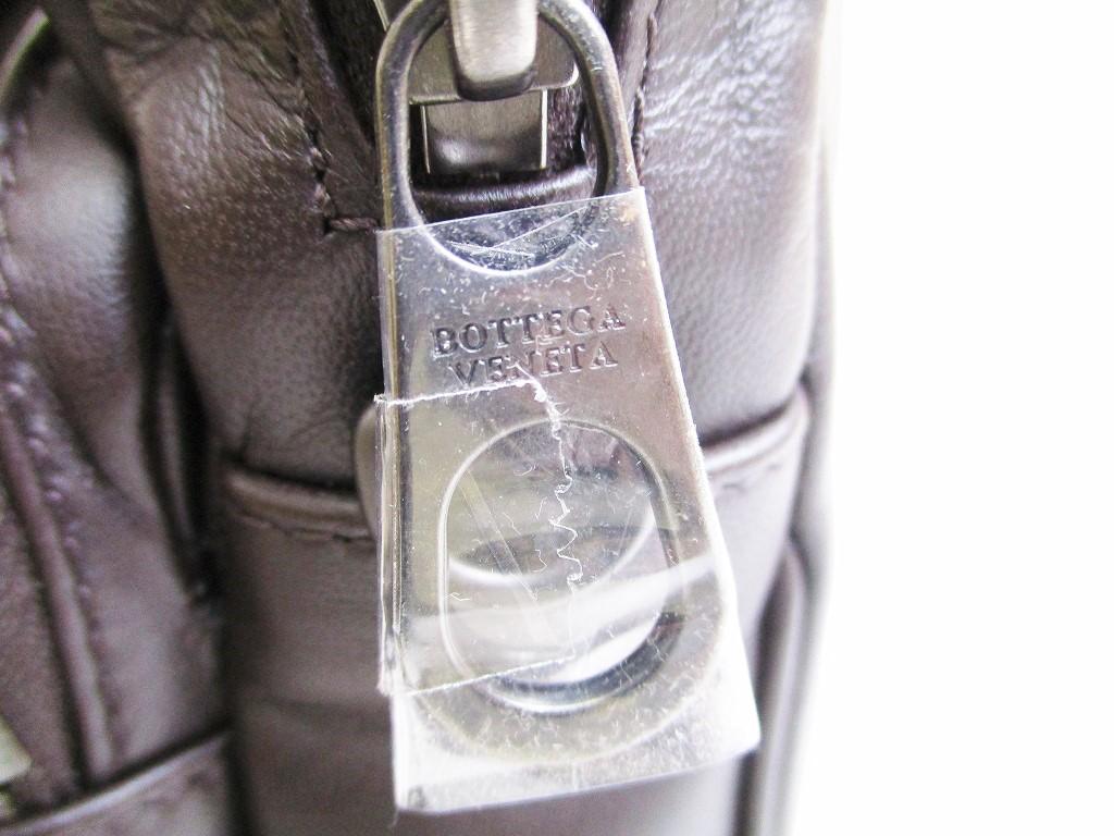 Geantă autentică BOTTEGA VENETA Intrecciato din piele maro închis #6560 Reconditionată