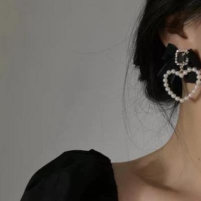 Sweet Jewelry Black Bowknot Earrings  Simulated Pearls Heart Earrings