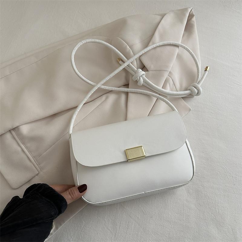 Trendy Retro Chic Small Square Bag For Women Perfect For Everyday Casual Use