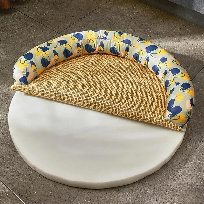 Dog Mat Cooling Bed Bedding for Dogs Big Cushion Beds Cats Fluffy Pet Supplies Small Bad Large Medium Accessories Puppy Sofa