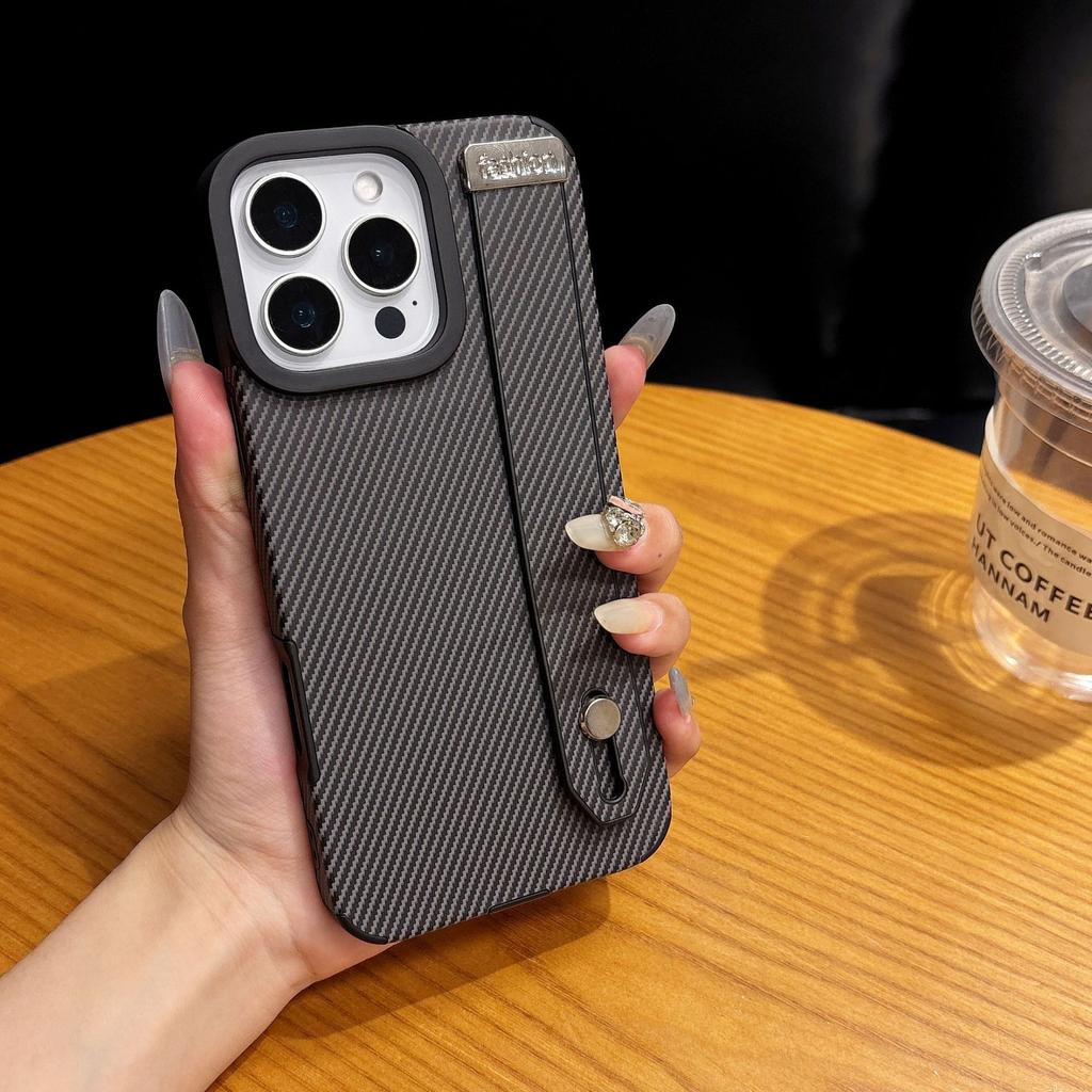 The Carbon Fiber Textured Phone Case Is Suitable for IPhone16promax Wristband Stand and Apple 15 with Built-in Magnetic Case
