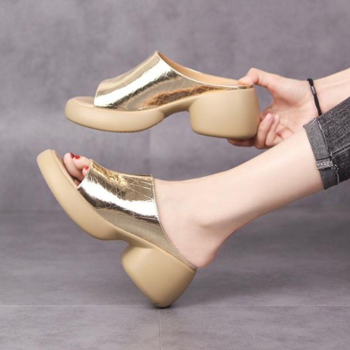 

Slope heel fish mouth cool slippers women s tide 2025 summer new thick bottom heightening one-word drag casual beach half slippers women 40