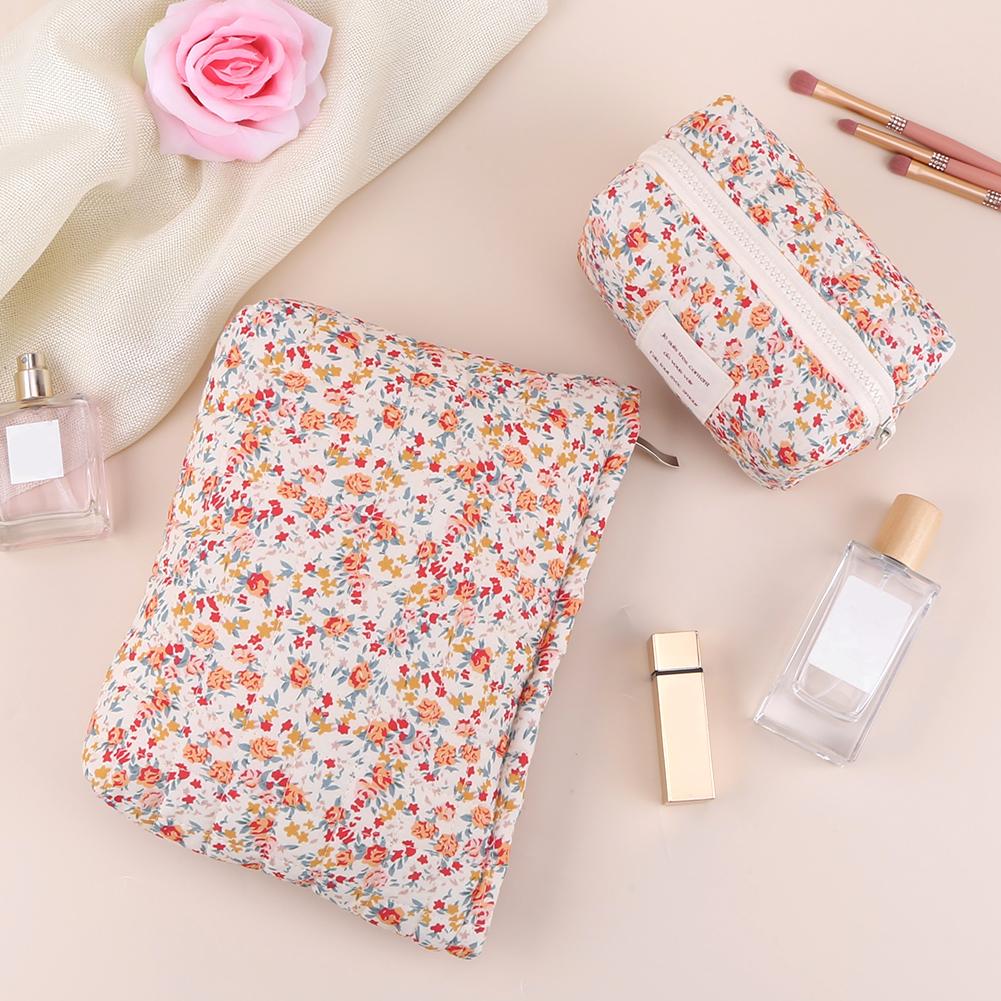 2Pcs Quilted Makeup Bag Floral Cosmetic Bag Soft Makeup Organizer Bag Padded Aesthetic Zipper Pouch Makeup Storage Bag