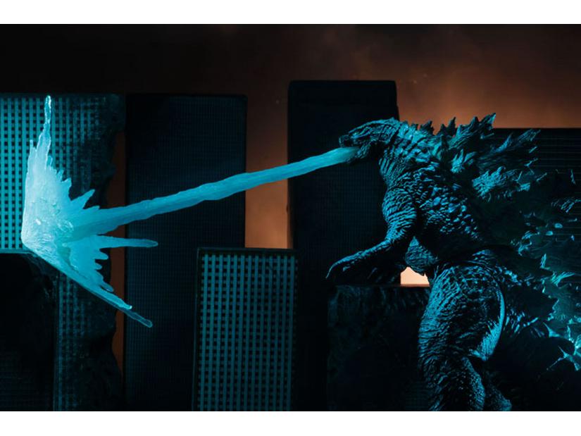 NECA Godzilla 2019 Nuclear Blast Energy SHM Movable Figure Ornament