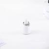 Japanischer einfarbiger Keramik-Ringehalter - Weißer Porzellankegel für die Präsentation von Ringen und Ohrringen