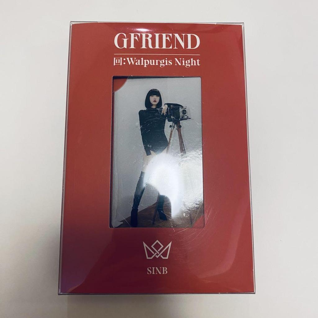 [USED] GFRIEND ShinB badge episode: Walpurgis Night