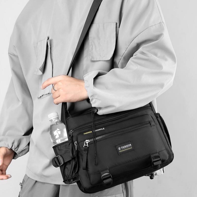 Small Lightweight Crossbody Bags Male Nylon Shoulder Bags Casual Messenger Bags Handbags For Travel Casual Large Capacity Bag