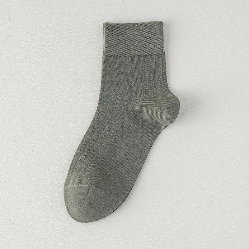 Herren Deodorierende Atmungsaktive Mesh Vielseitige Kurze Socken In Klassischer Farbserie Nahtlose Zehen Mittelwaden Socken