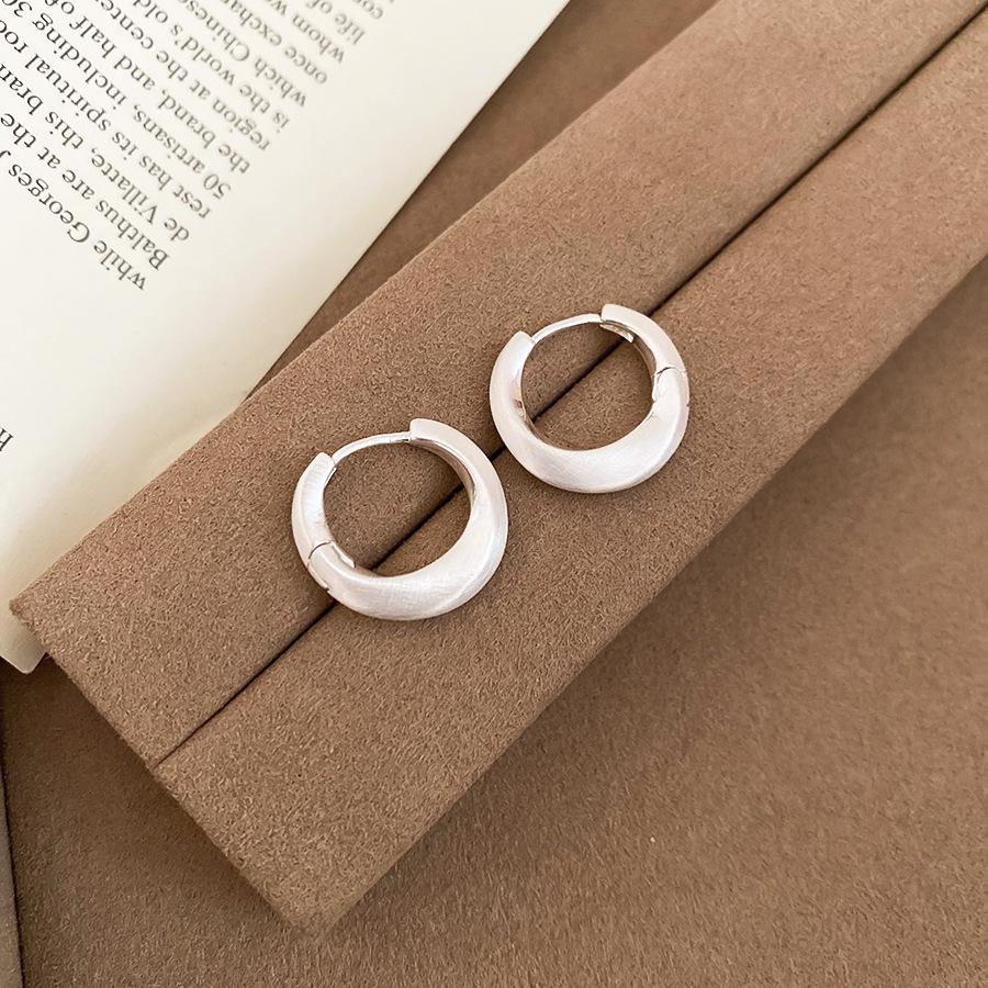 Silver Needle Geometric Ear Cuffs: Minimalist French Fashion for Women