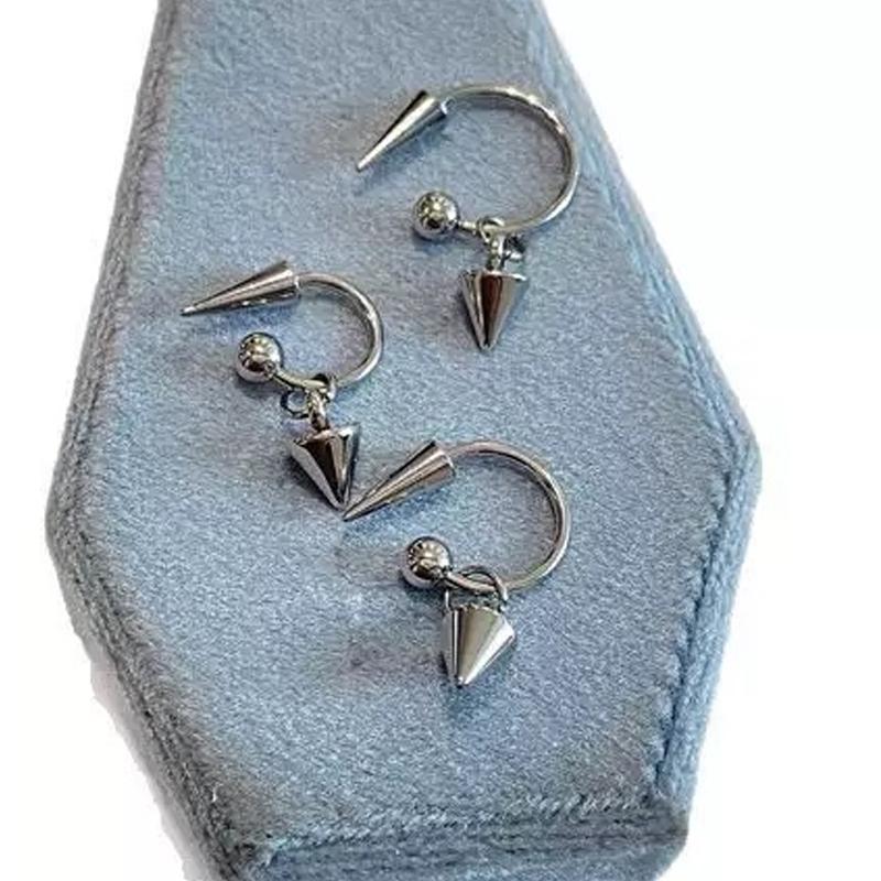 2pcs Titanium Steel Cone Pendant Horseshoe Ring Earrings, Trendy Hip-Hop Earrings For Men And Women, Niche Design And Explosive Earrings